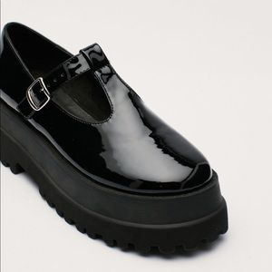 ‼️SOLD‼️🖤Host Pick🖤🎉Nasty Gal  Faux Leather T Bar Platform Mary Janes